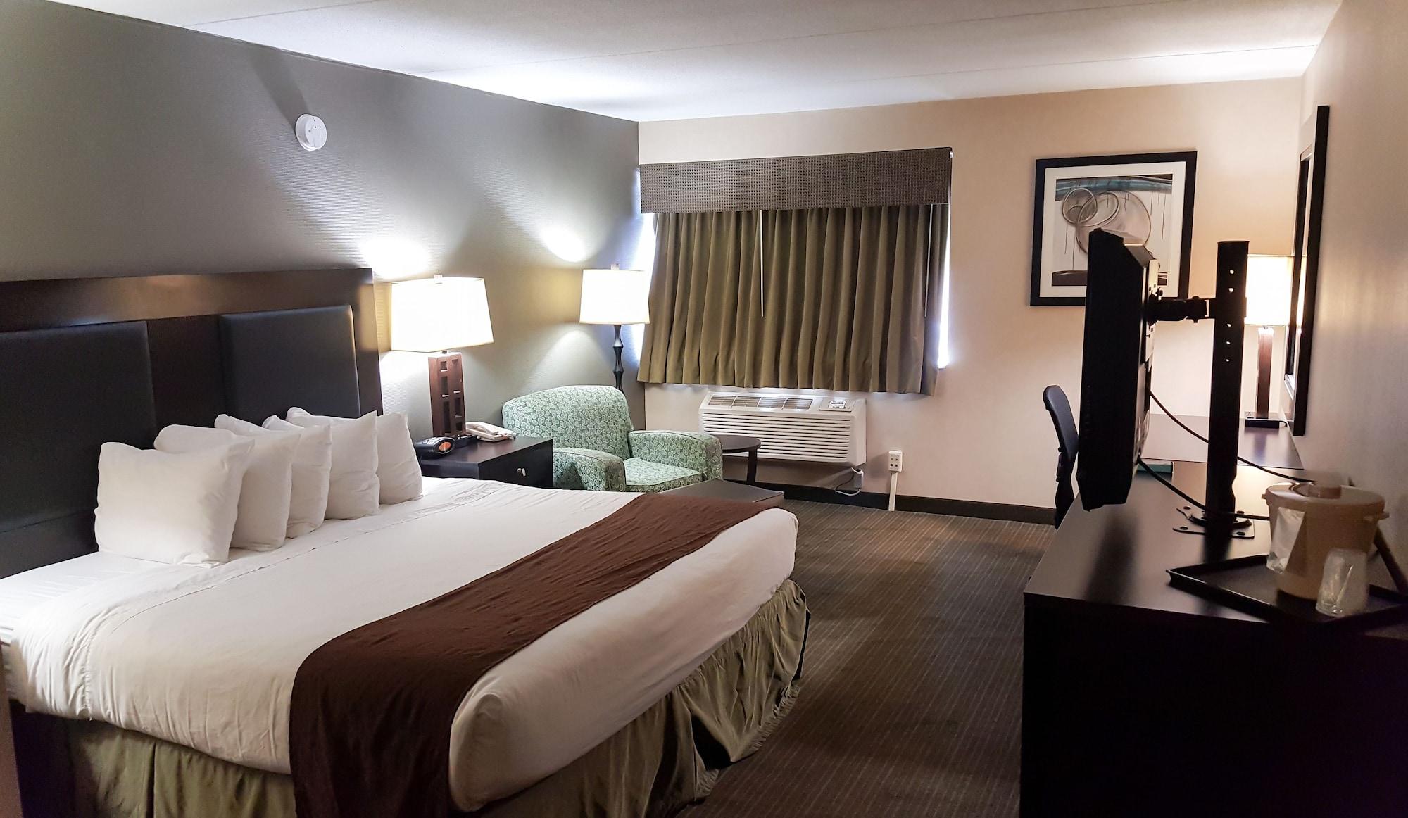 Quality Inn & Suites Charleston - Civic Center Extérieur photo