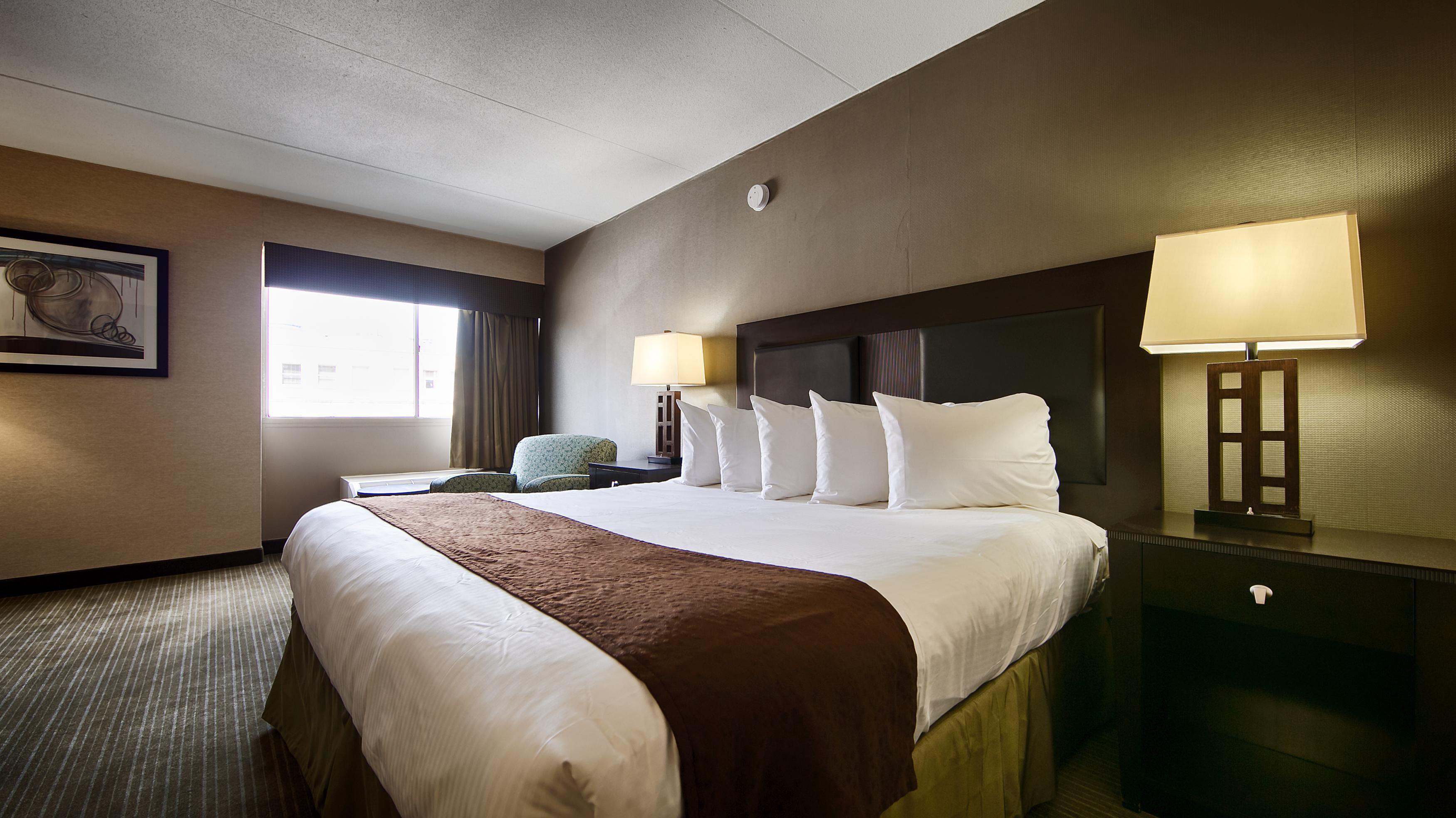 Quality Inn & Suites Charleston - Civic Center Extérieur photo